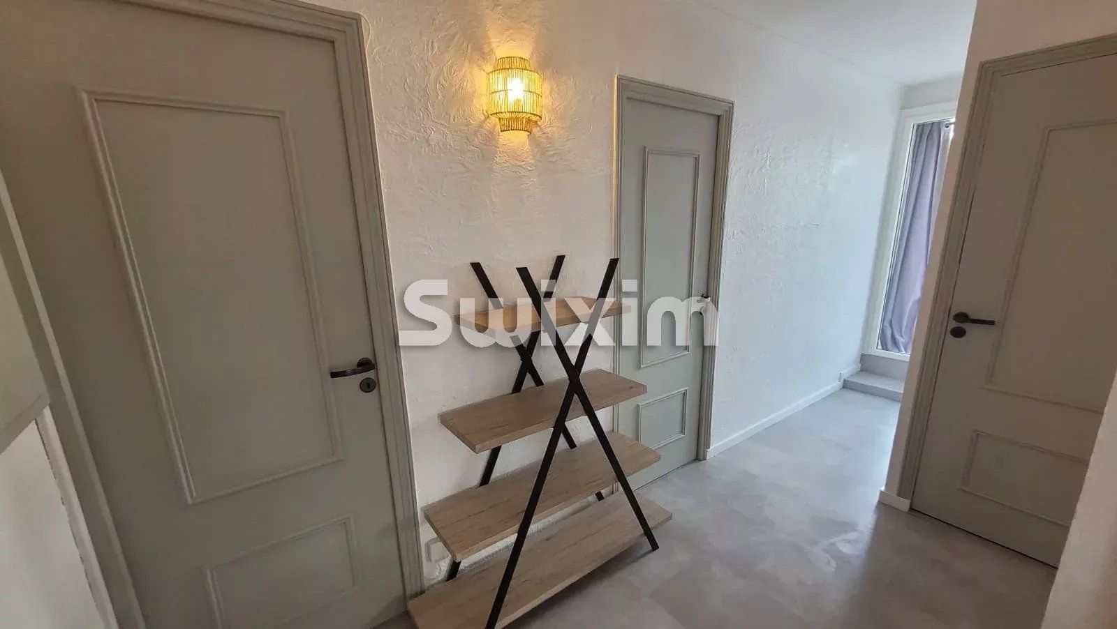 apartment 3 Rooms for sale on Bagnols-sur-Cèze (30200)