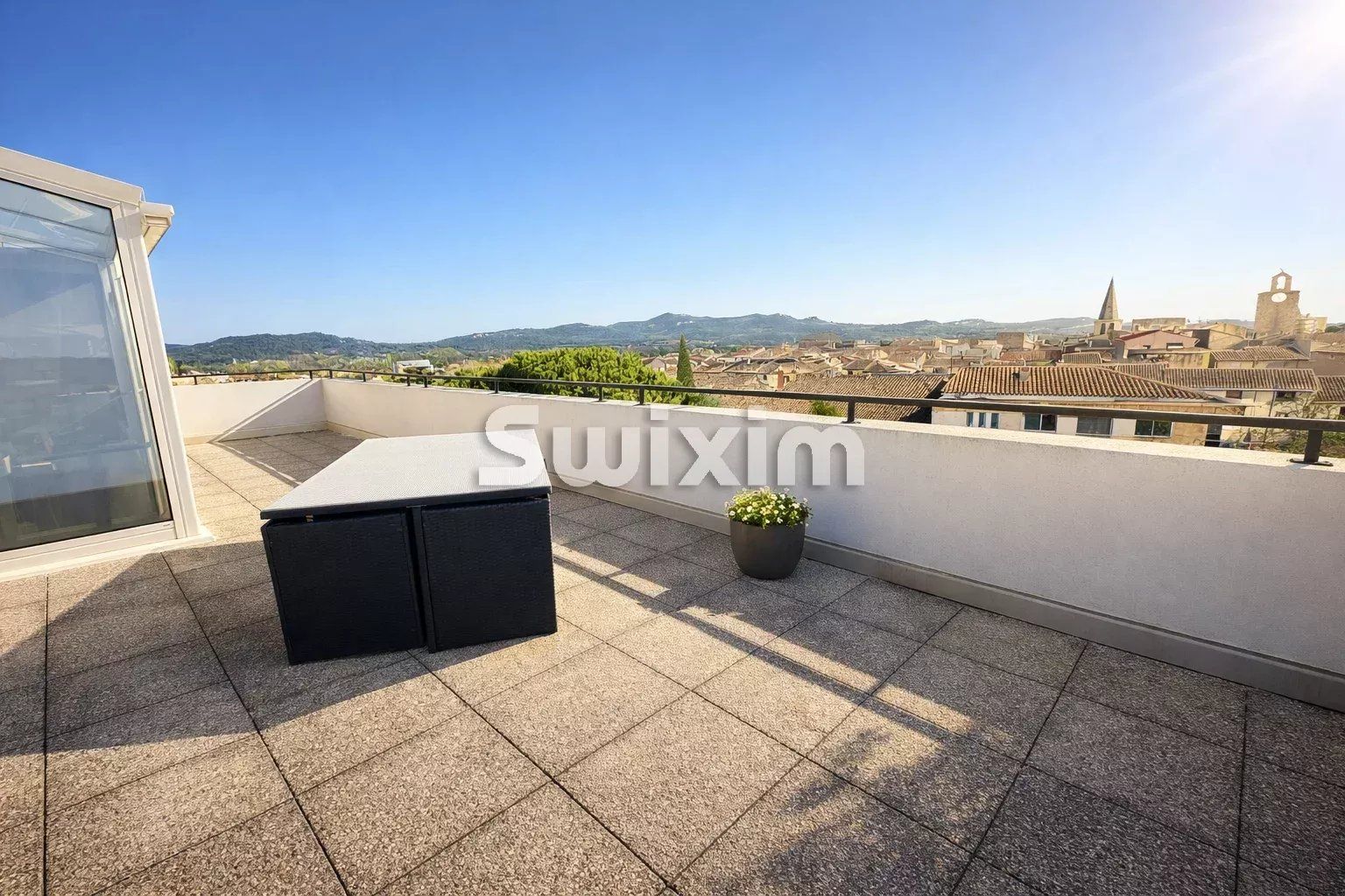 apartment 3 Rooms for sale on Bagnols-sur-Cèze (30200)