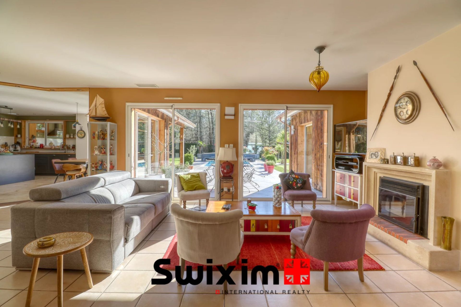 house 6 Rooms for sale on Hourtin (33990)