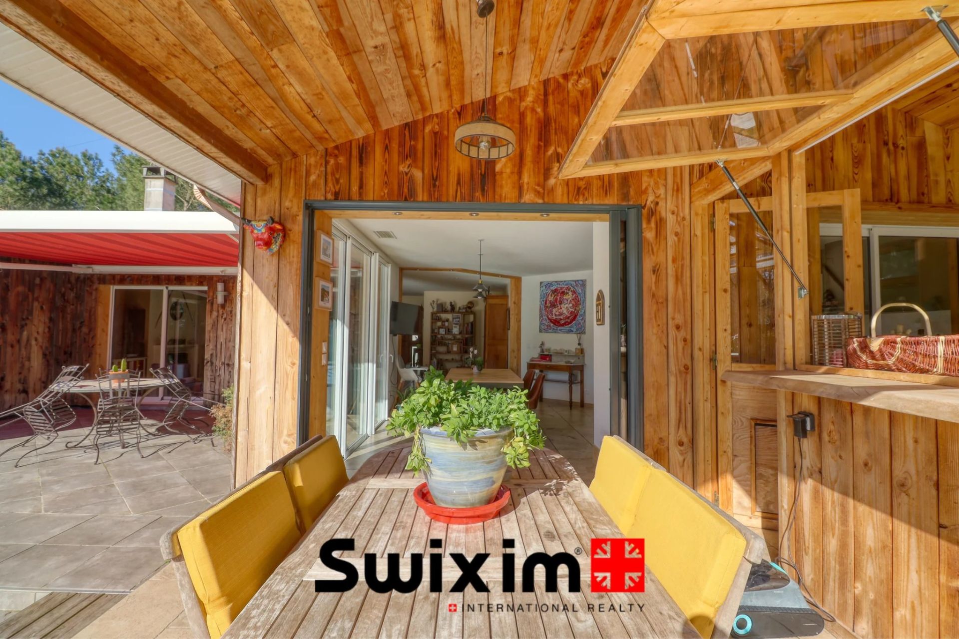 house 6 Rooms for sale on Hourtin (33990)