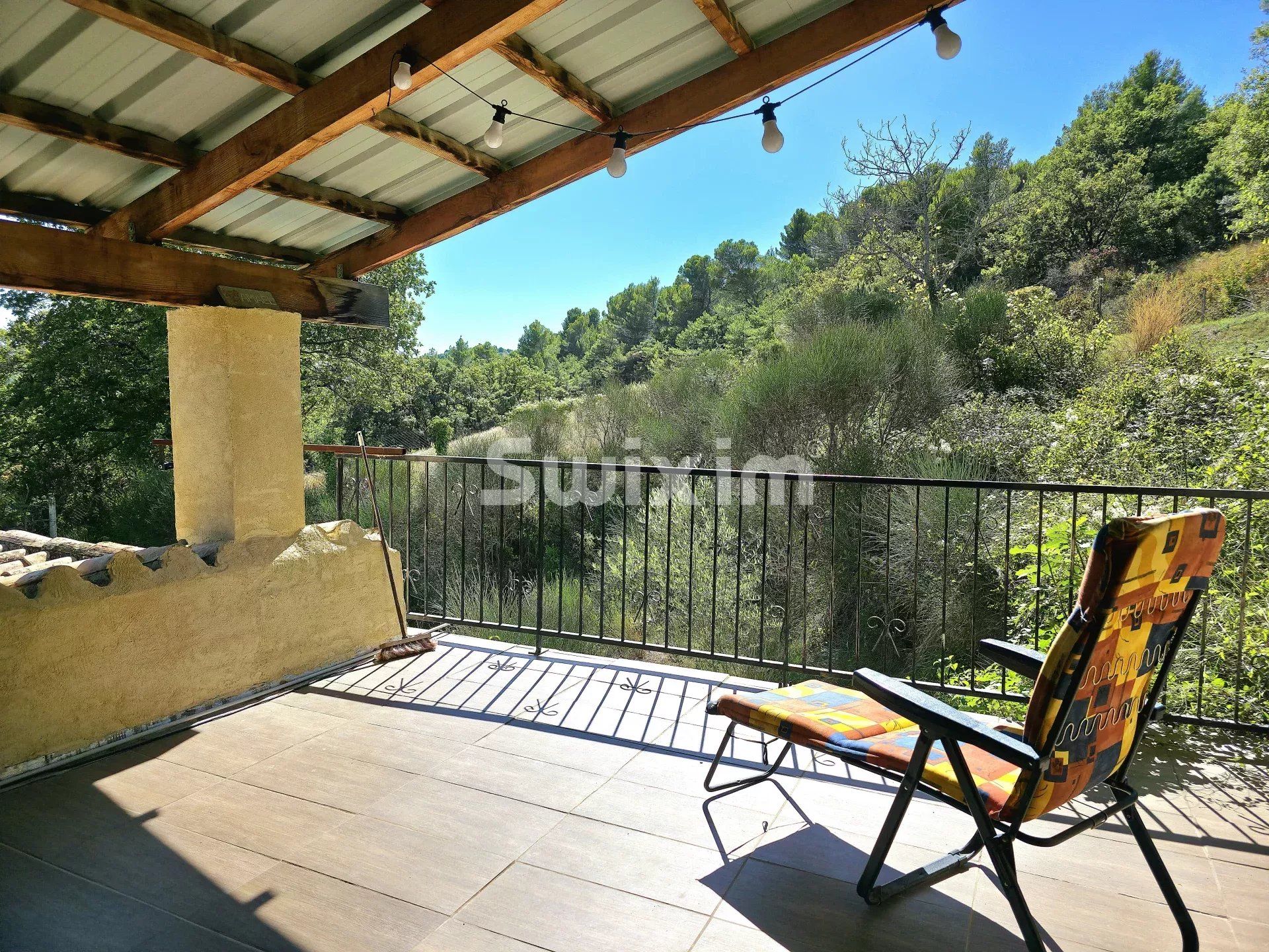 house 5 Rooms for sale on Visan (84820)