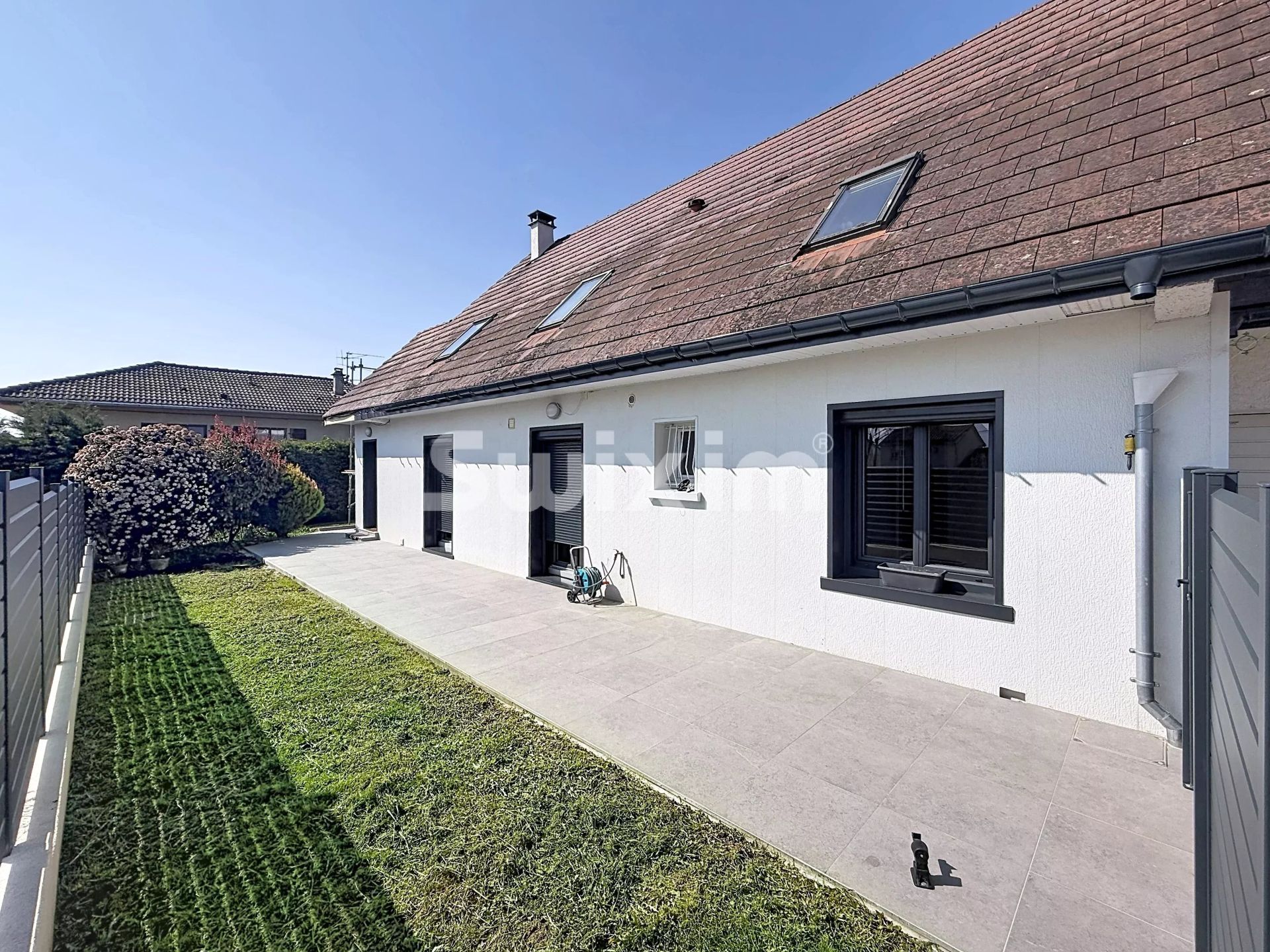 casa 8 Quartos para venda sobre Versonnex (01210)