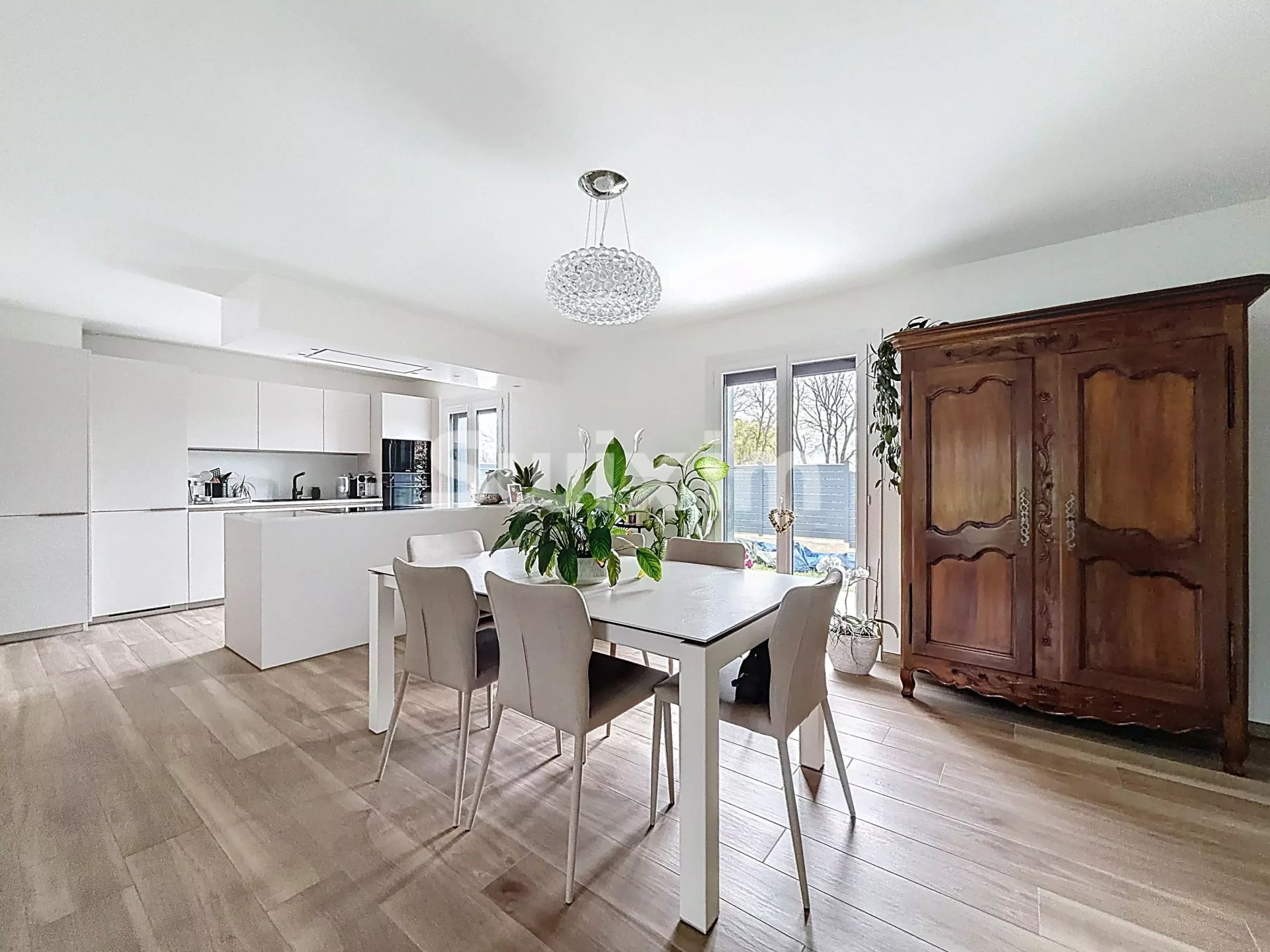 casa 8 Quartos para venda sobre Versonnex (01210)