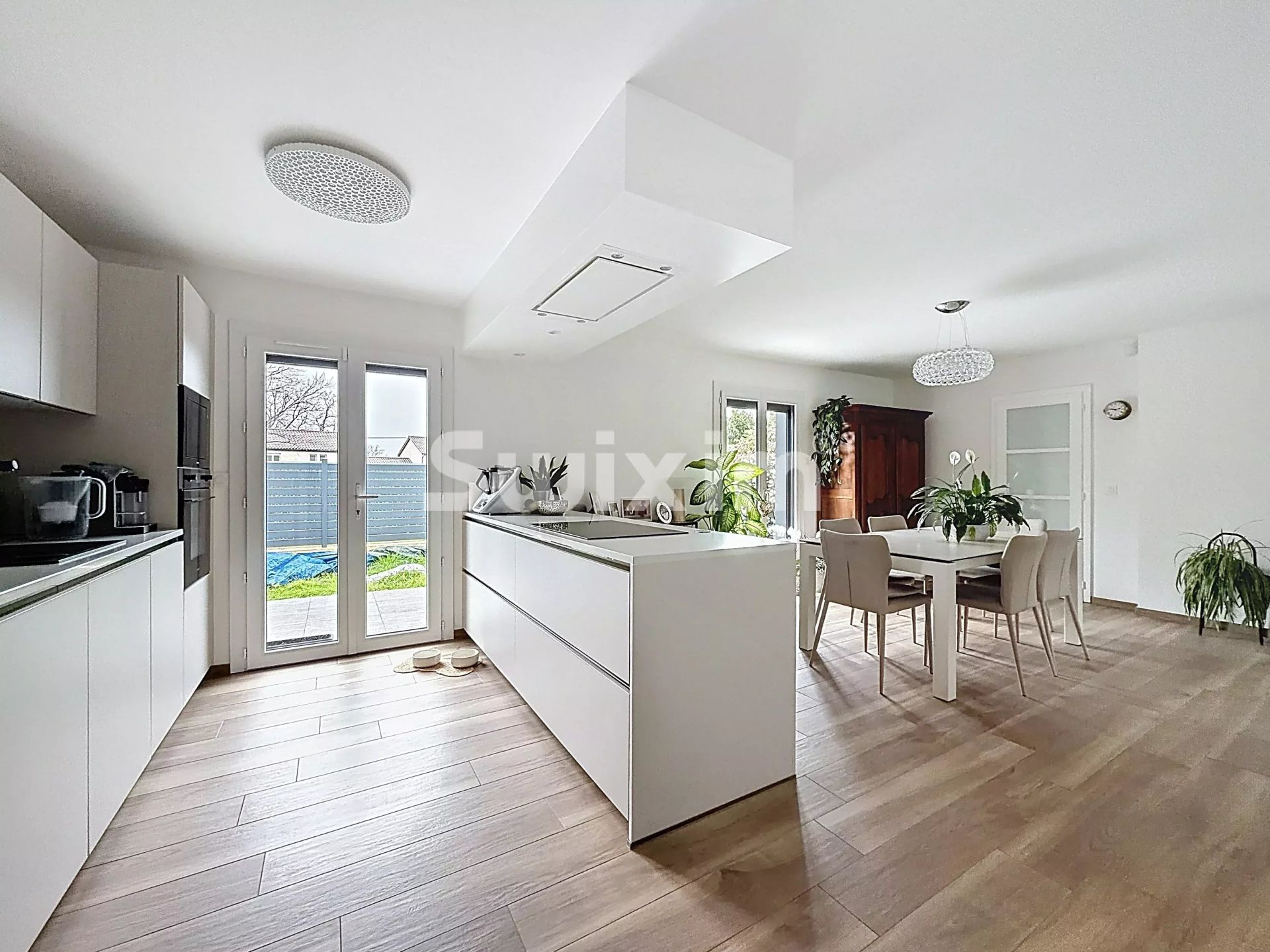 casa 8 Quartos para venda sobre Versonnex (01210)