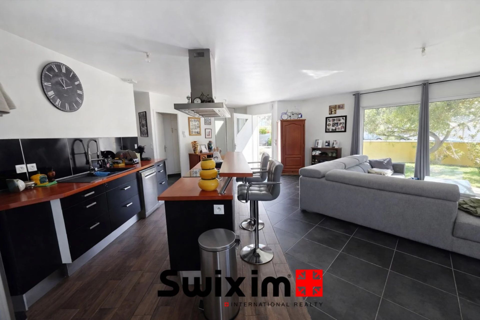 house 4 Rooms for sale on Saint-Laurent-Médoc (33112)