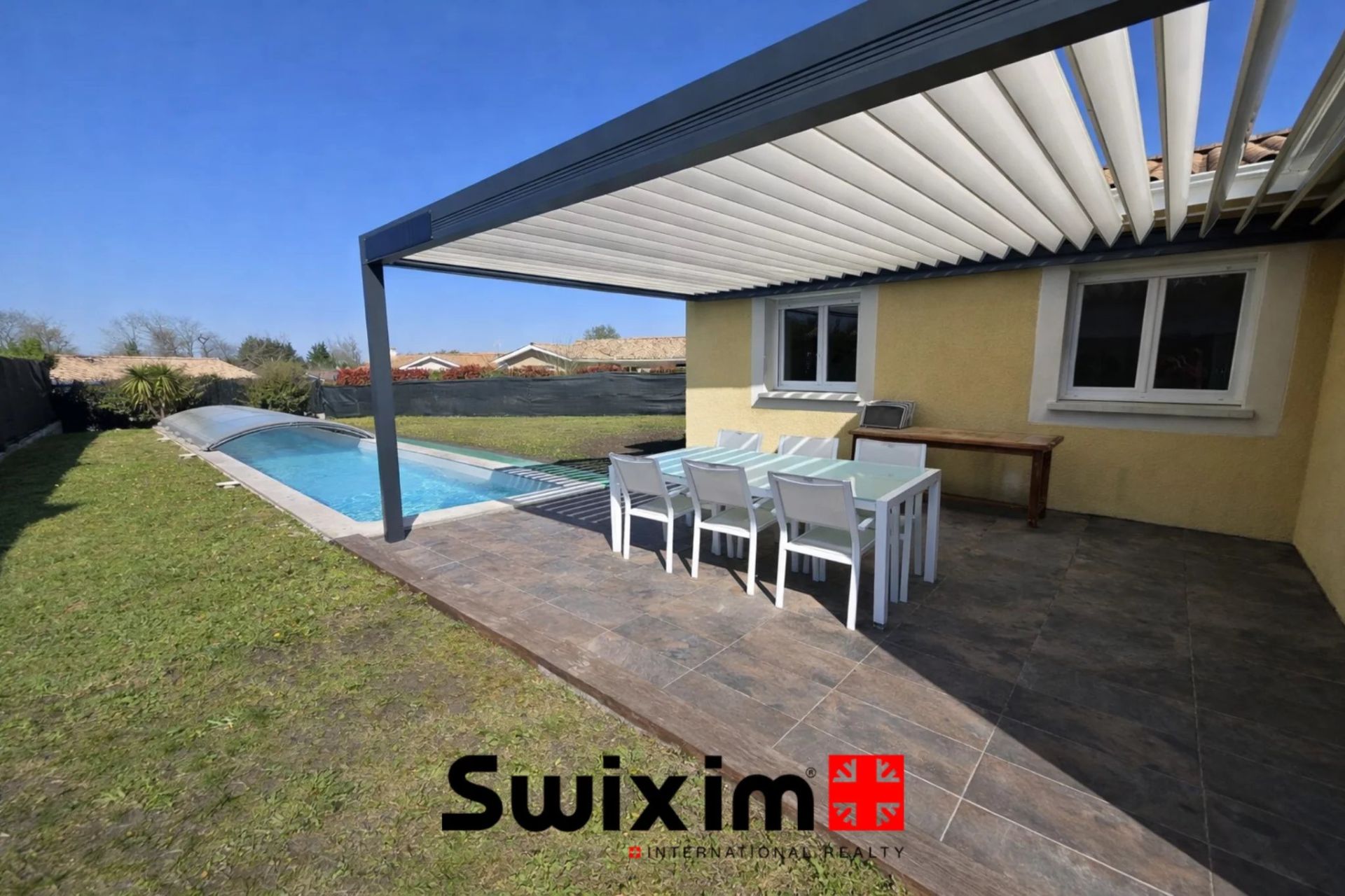 house 4 Rooms for sale on Saint-Laurent-Médoc (33112)