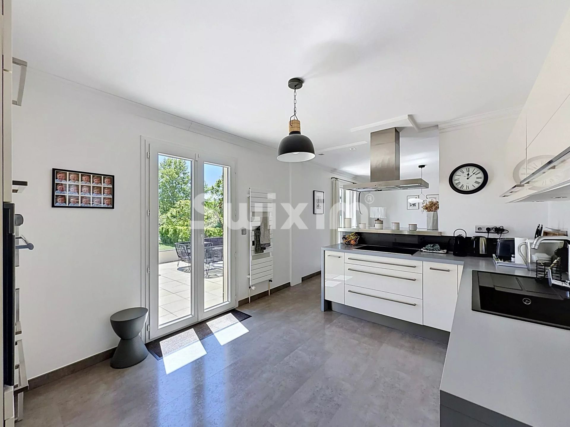 haus 8 Zimmer zum verkauf auf Saint-Genis-Pouilly (01630)