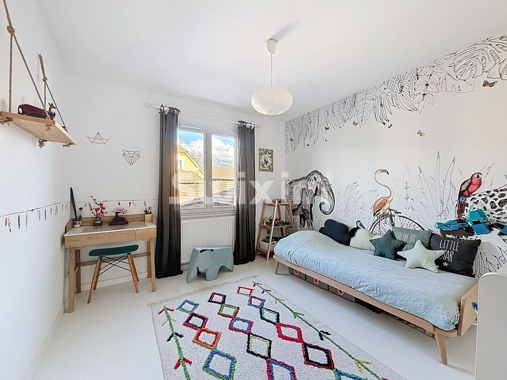 casa 8 Quartos para venda sobre Saint-Genis-Pouilly (01630)