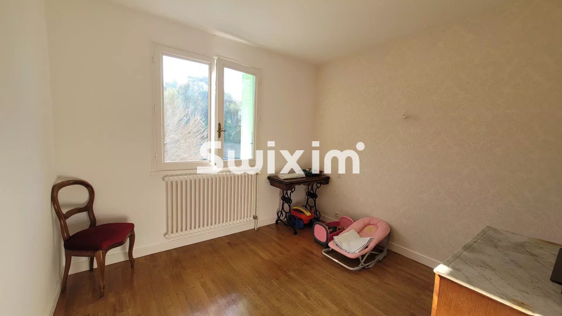 casa 6 Camere in vendita su Lons-le-Saunier (39000)