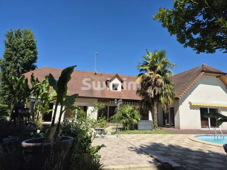 Vente Maison Rochefort-sur-Nenon 13&nbsp;Pièces 235&nbsp;m²