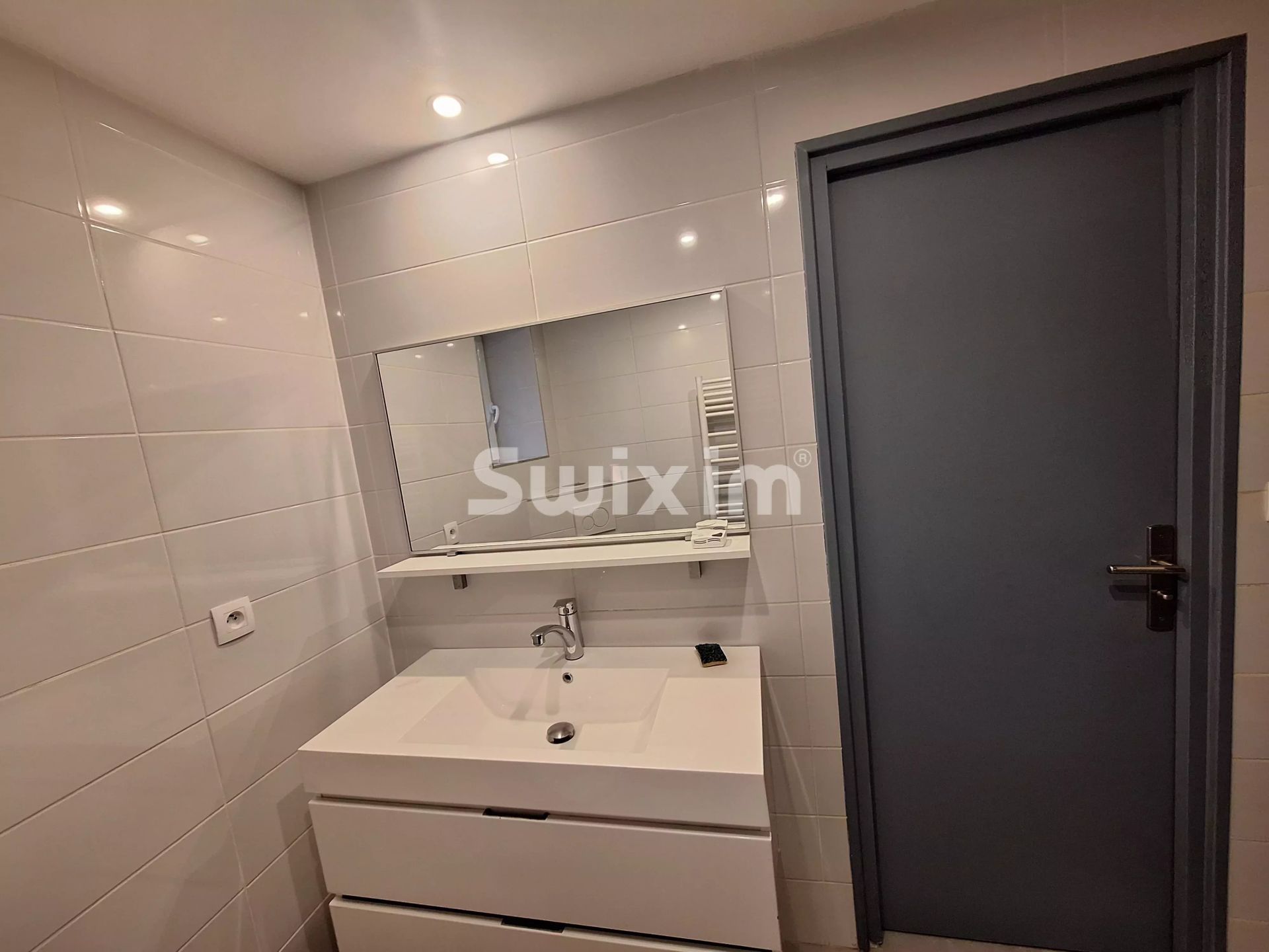 house 3 Rooms for sale on Chilly (74270)