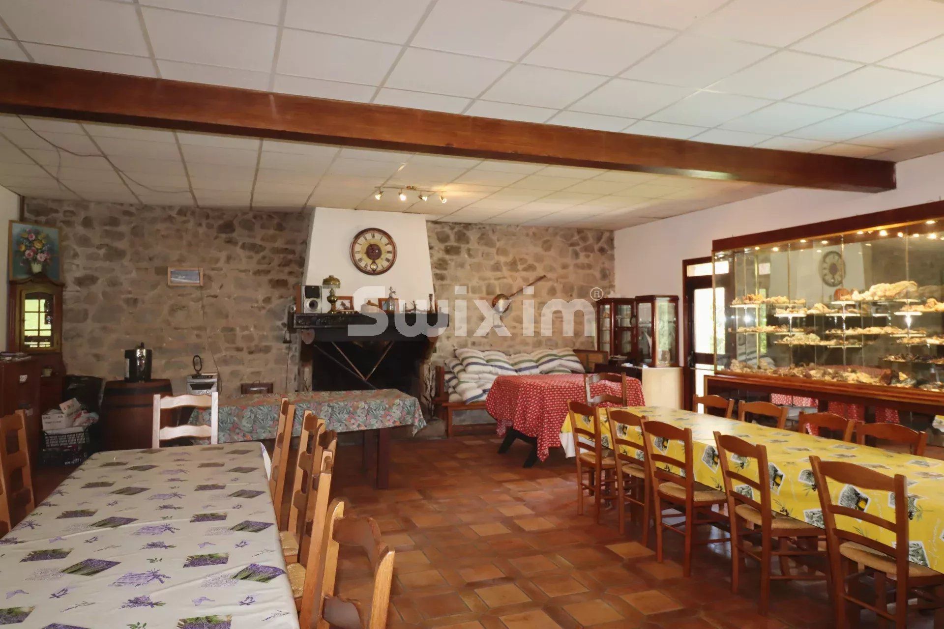 casa 16 Quartos para venda sobre Saint-Julien-en-Quint (26150)