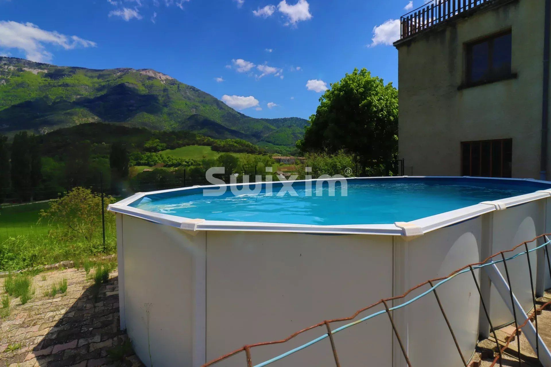 casa 16 Quartos para venda sobre Saint-Julien-en-Quint (26150)