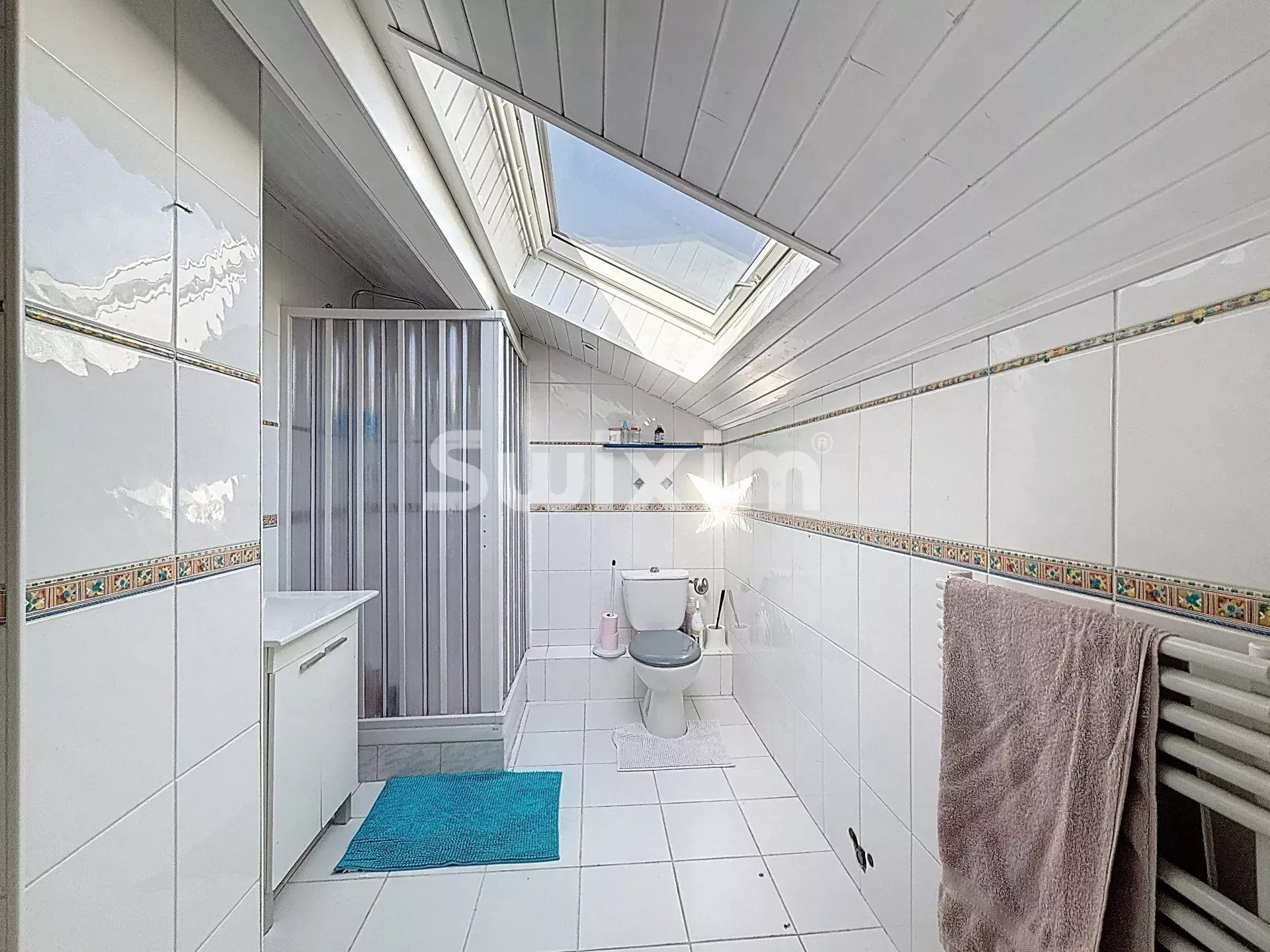 apartment 2 Rooms for sale on Ornex (01210)