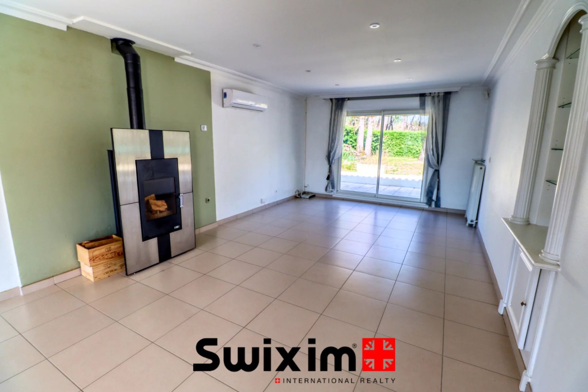 house 6 Rooms for sale on Le Haillan (33185)