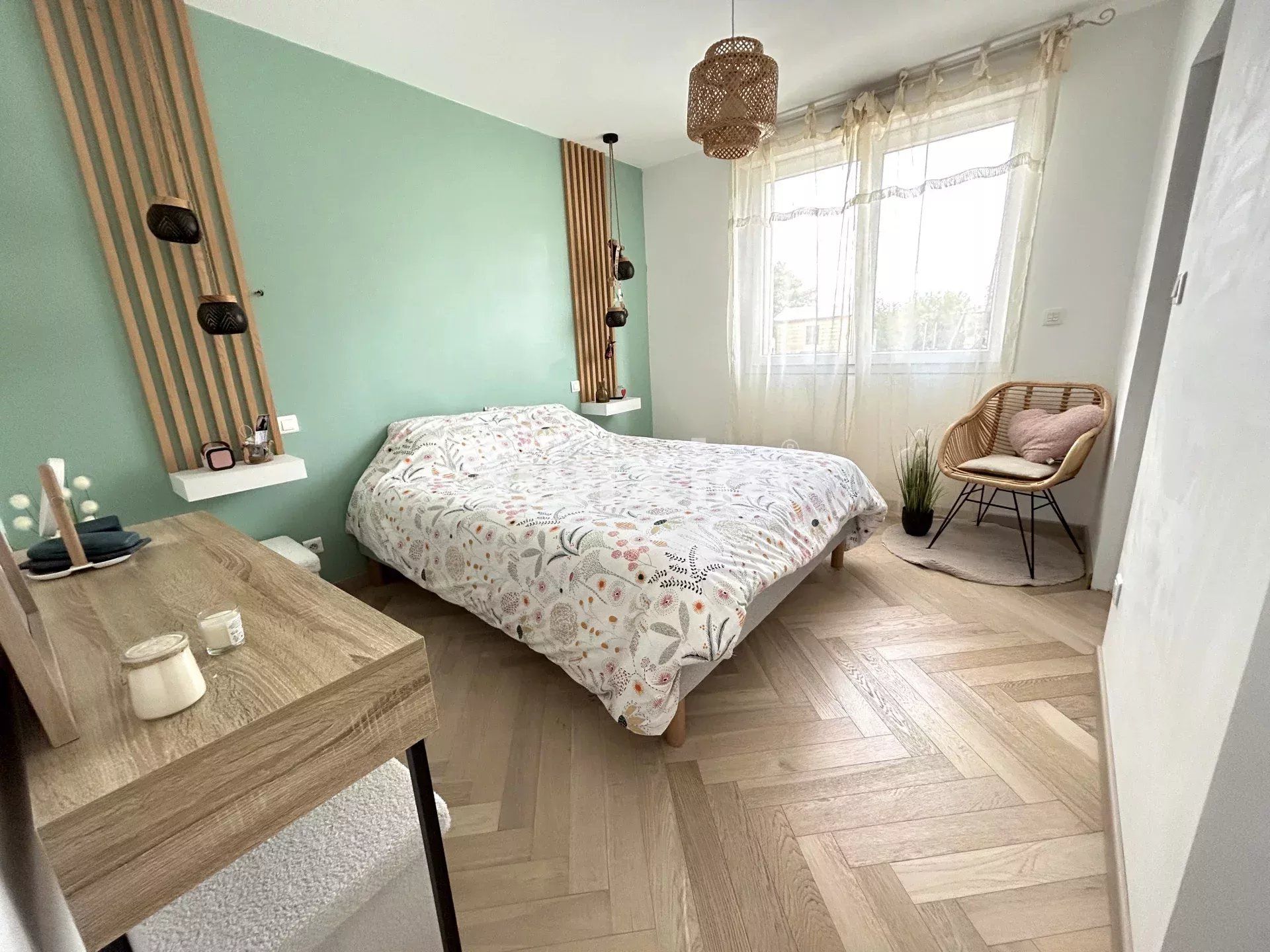 house 6 Rooms for sale on Auxonne (21130)