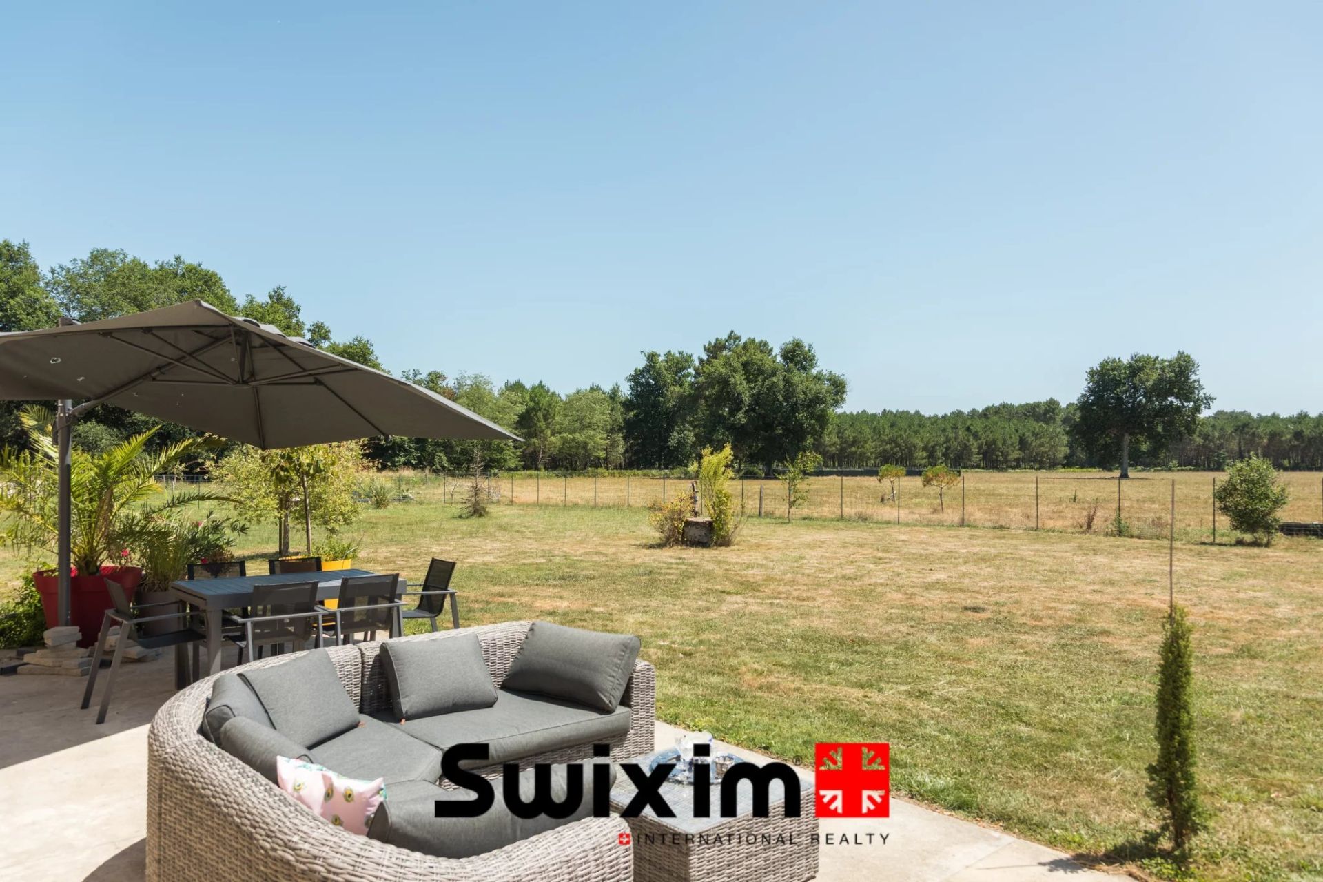 house 7 Rooms for sale on Saint-Laurent-Médoc (33112)