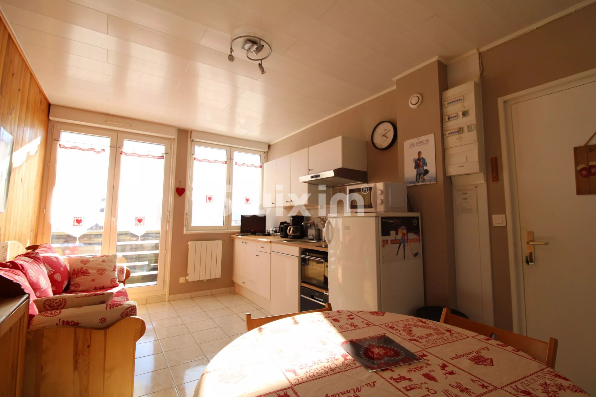 apartamento 2 Quartos para aluguer sobre Saint-Laurent-en-Grandvaux (39150)