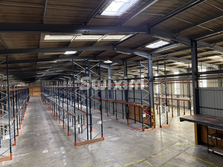 Aluguer Comercial local Monteux 10&nbsp;Quartos 4100&nbsp;m²