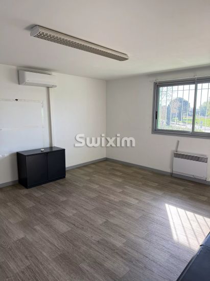 Aluguer Comercial local Monteux 10&nbsp;Quartos 4100&nbsp;m²