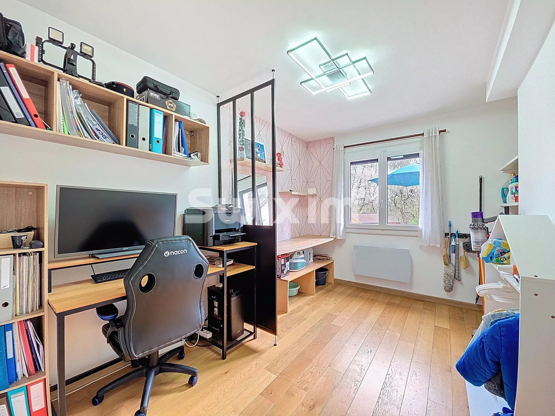 casa 6 Camere in vendita su Valserhône (01200)