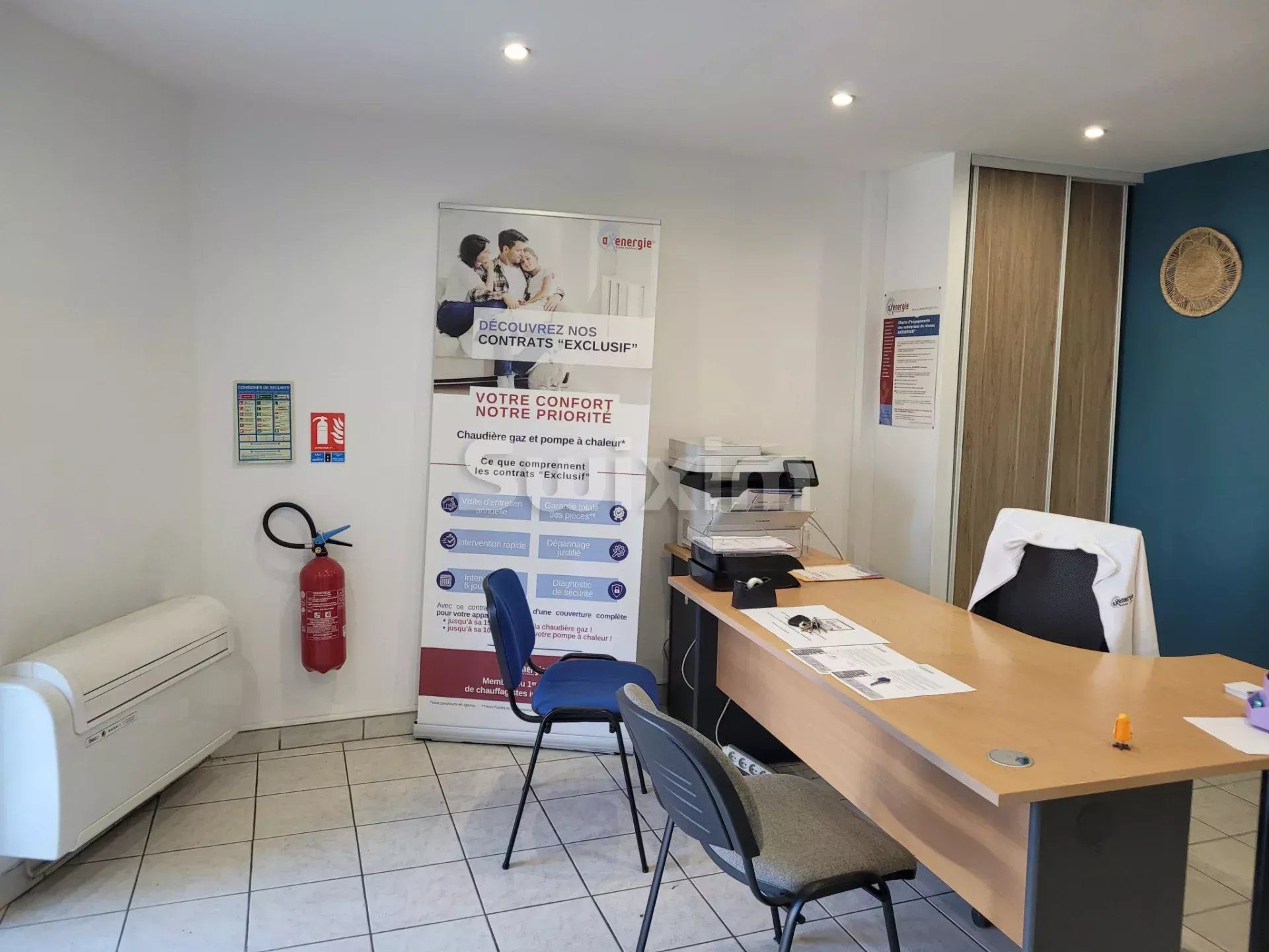 comercial local para venda sobre Uzès (30700)