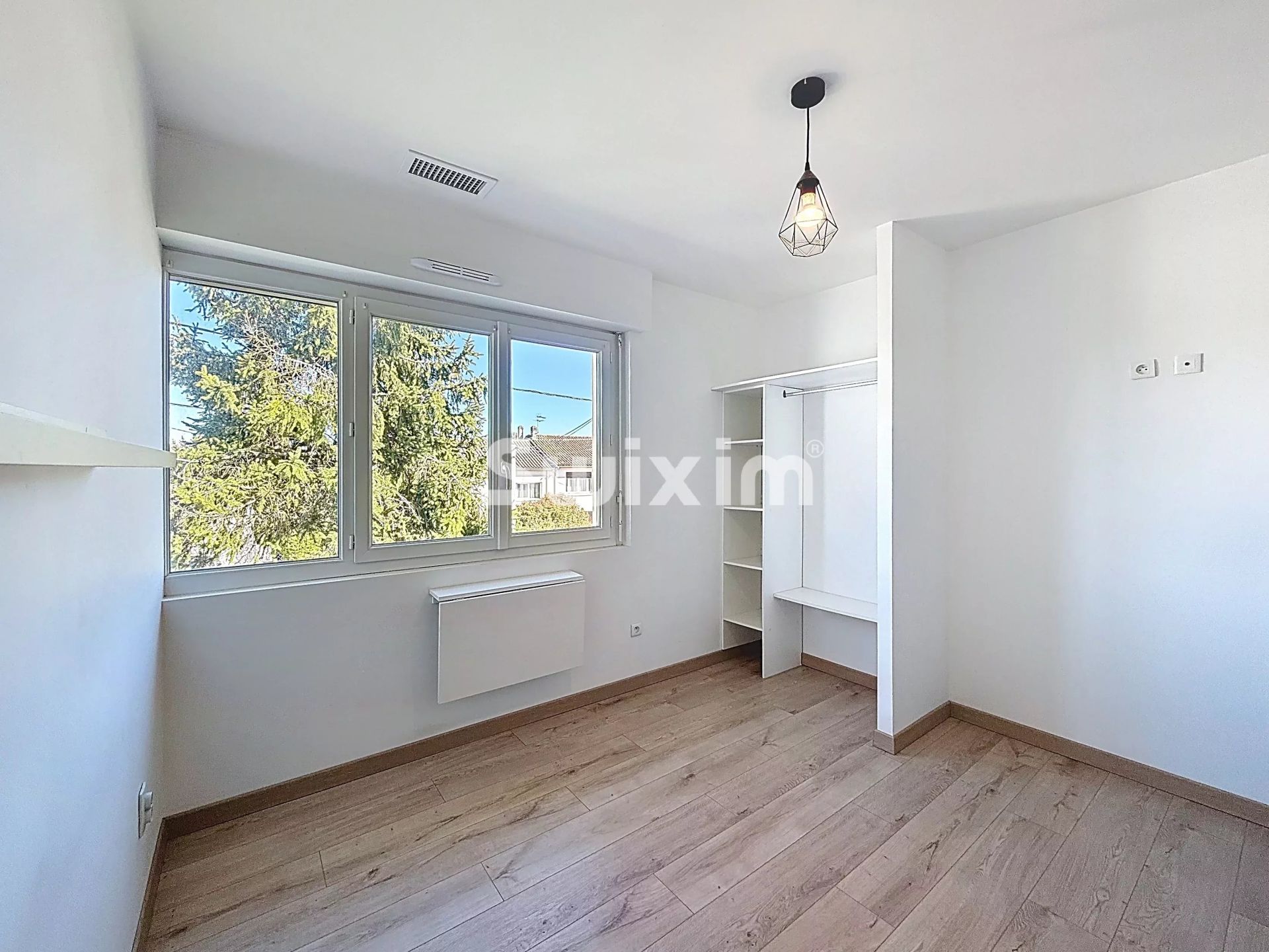 casa 5 Camere in vendita su Bègles (33130)