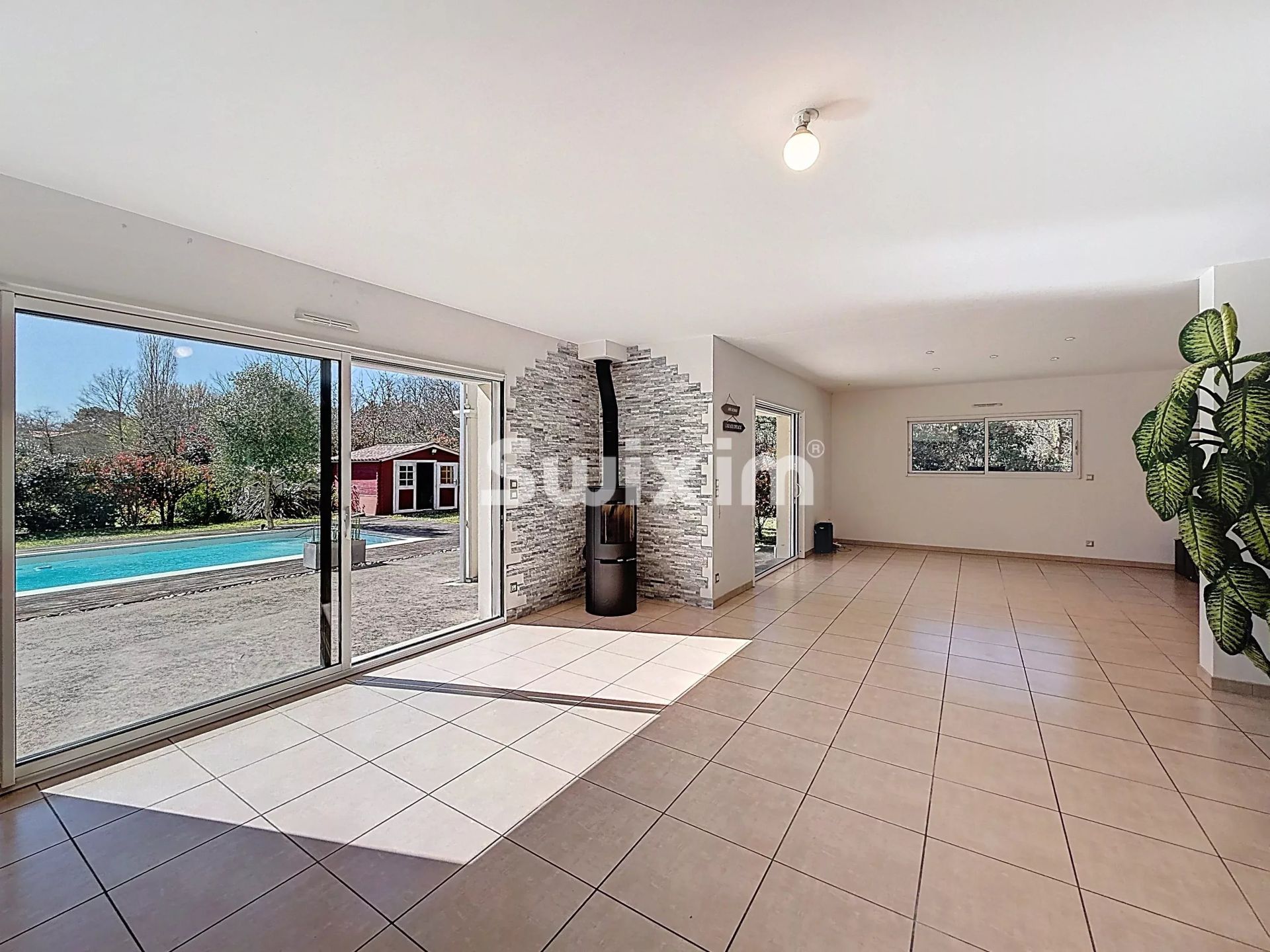 house 7 Rooms for sale on Pessac (33600)