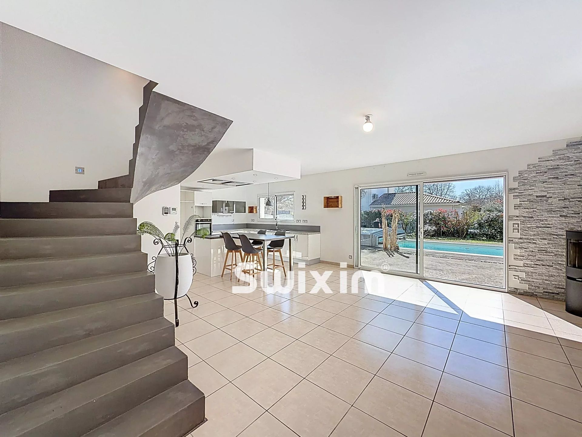 maison 7 Pièces en vente sur Pessac (33600)