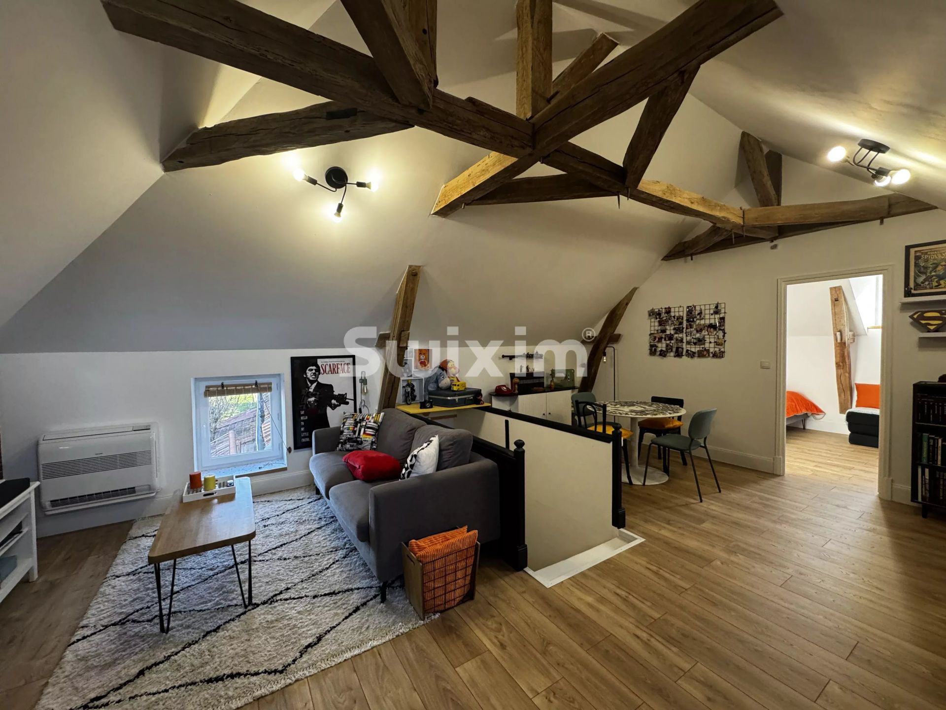 house 7 Rooms for sale on Avallon (89200)