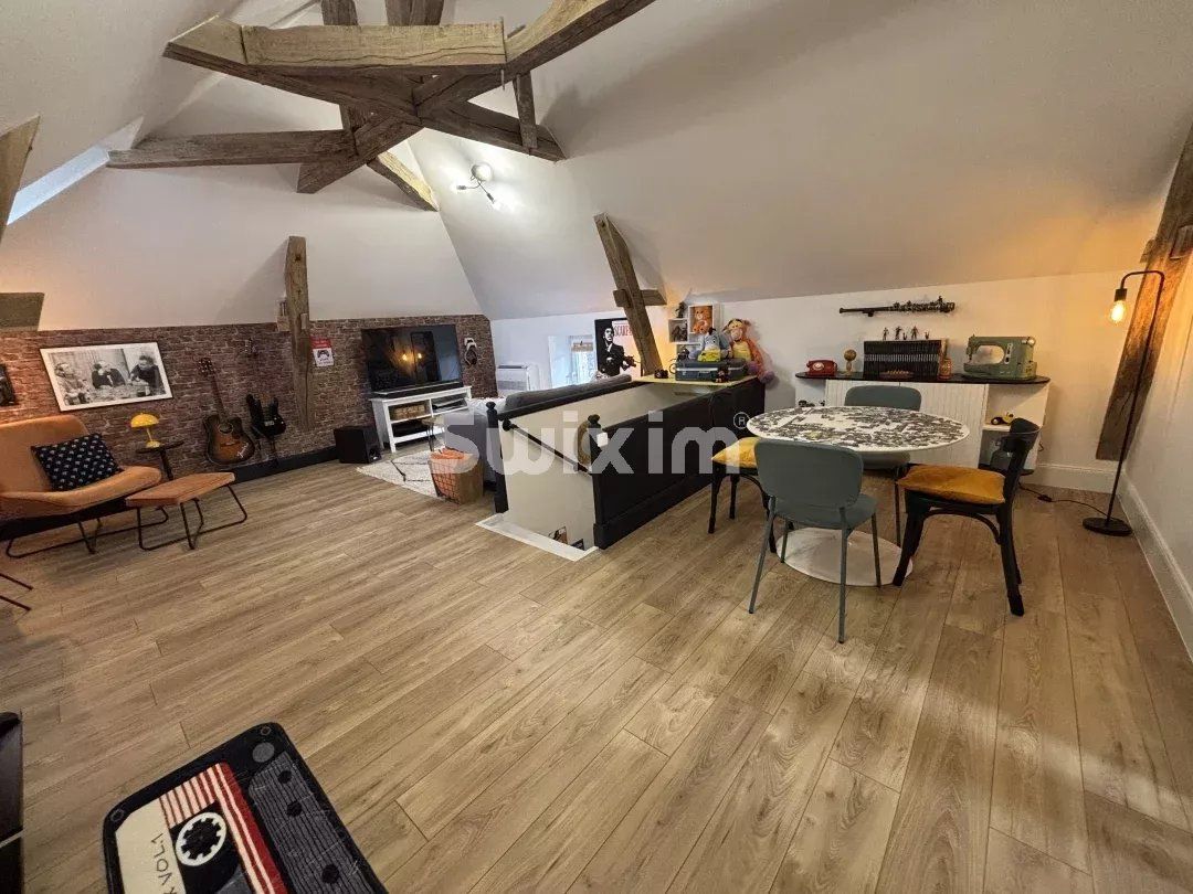 house 7 Rooms for sale on Avallon (89200)