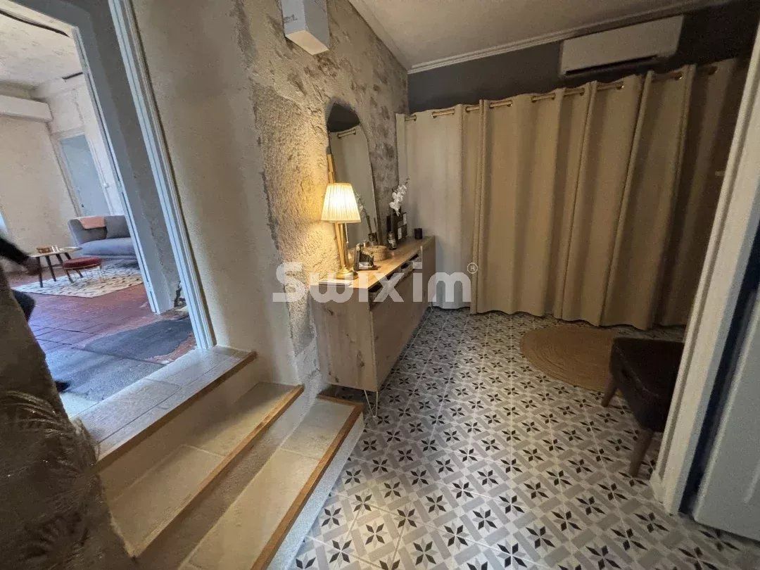 house 7 Rooms for sale on Avallon (89200)