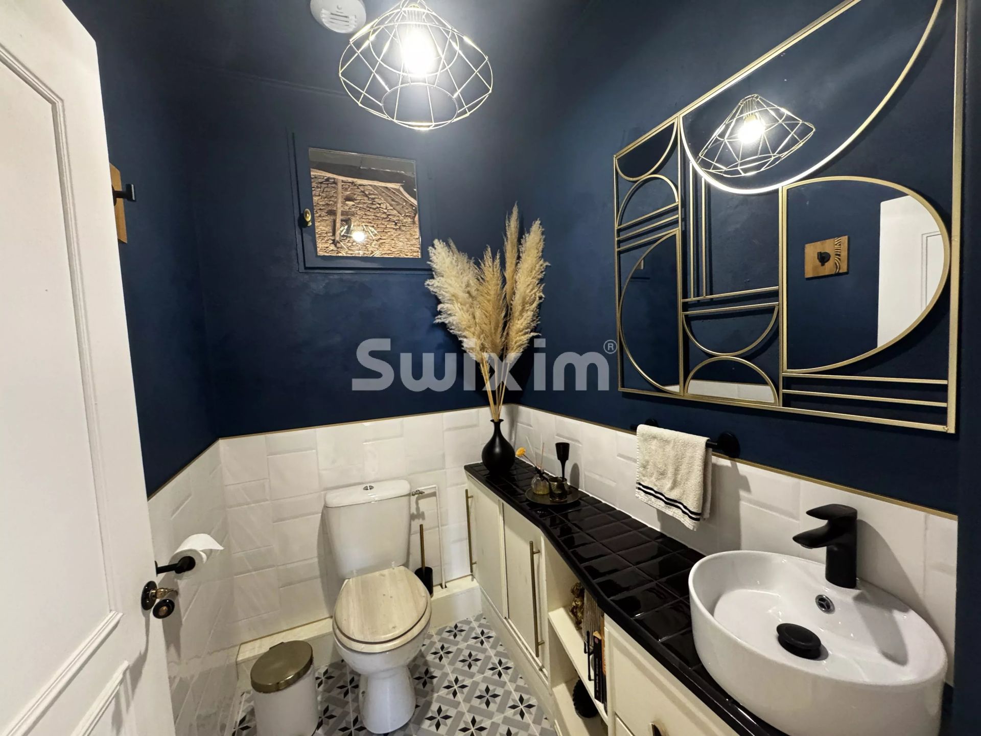 house 7 Rooms for sale on Avallon (89200)