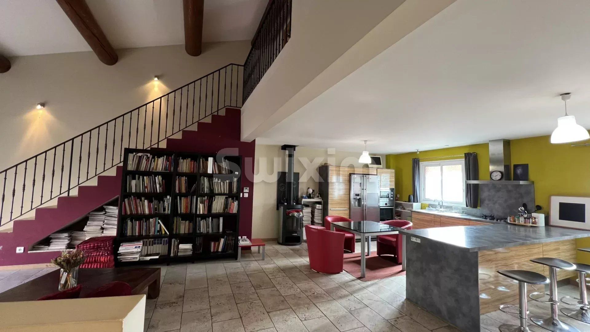 casa 4 Salas en venta en Collias (30210)