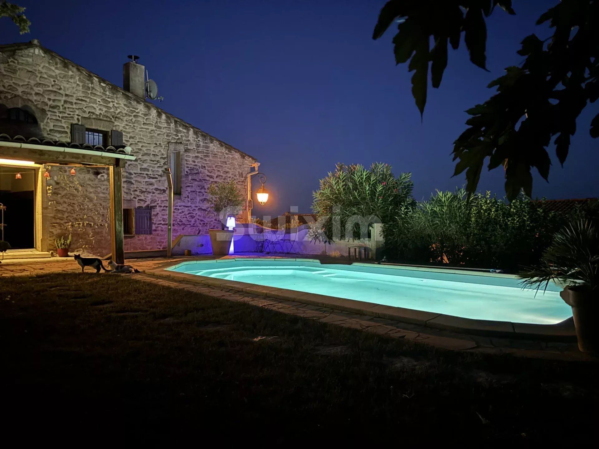casa 4 Camere in vendita su Castillon-du-Gard (30210)
