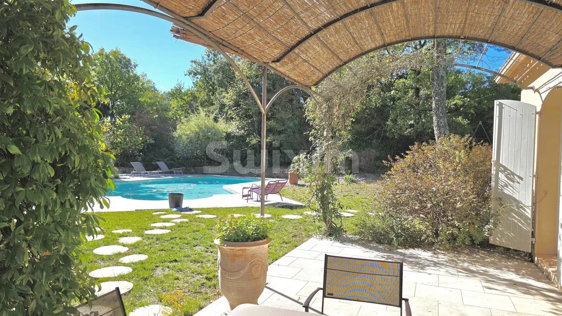 property 7 Rooms for sale on Vézénobres (30360)