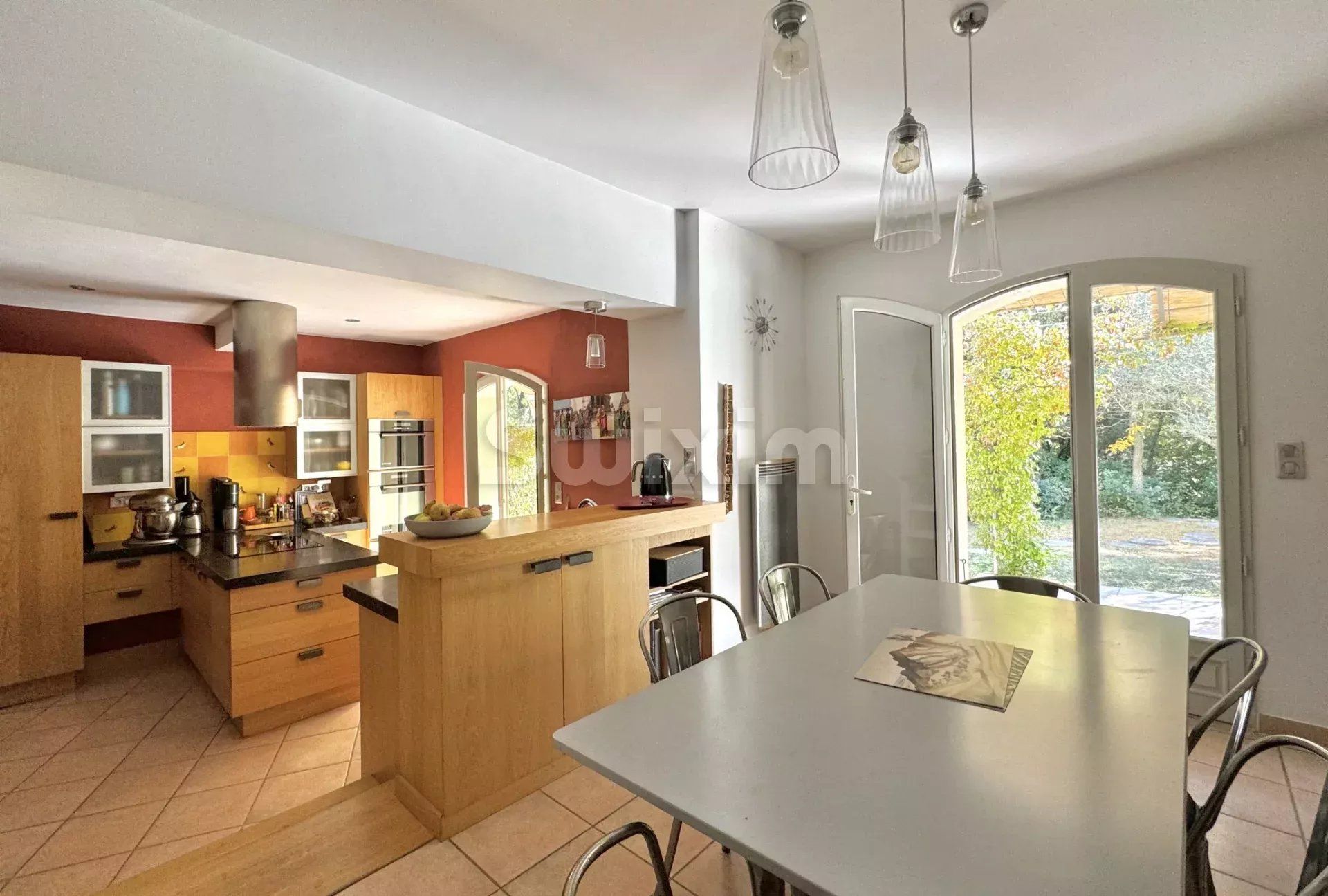 property 7 Rooms for sale on Vézénobres (30360)