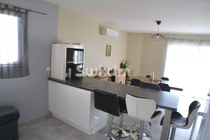 Sale Villa Jonquières-Saint-Vincent 5&nbsp;Rooms 101.14&nbsp;m²