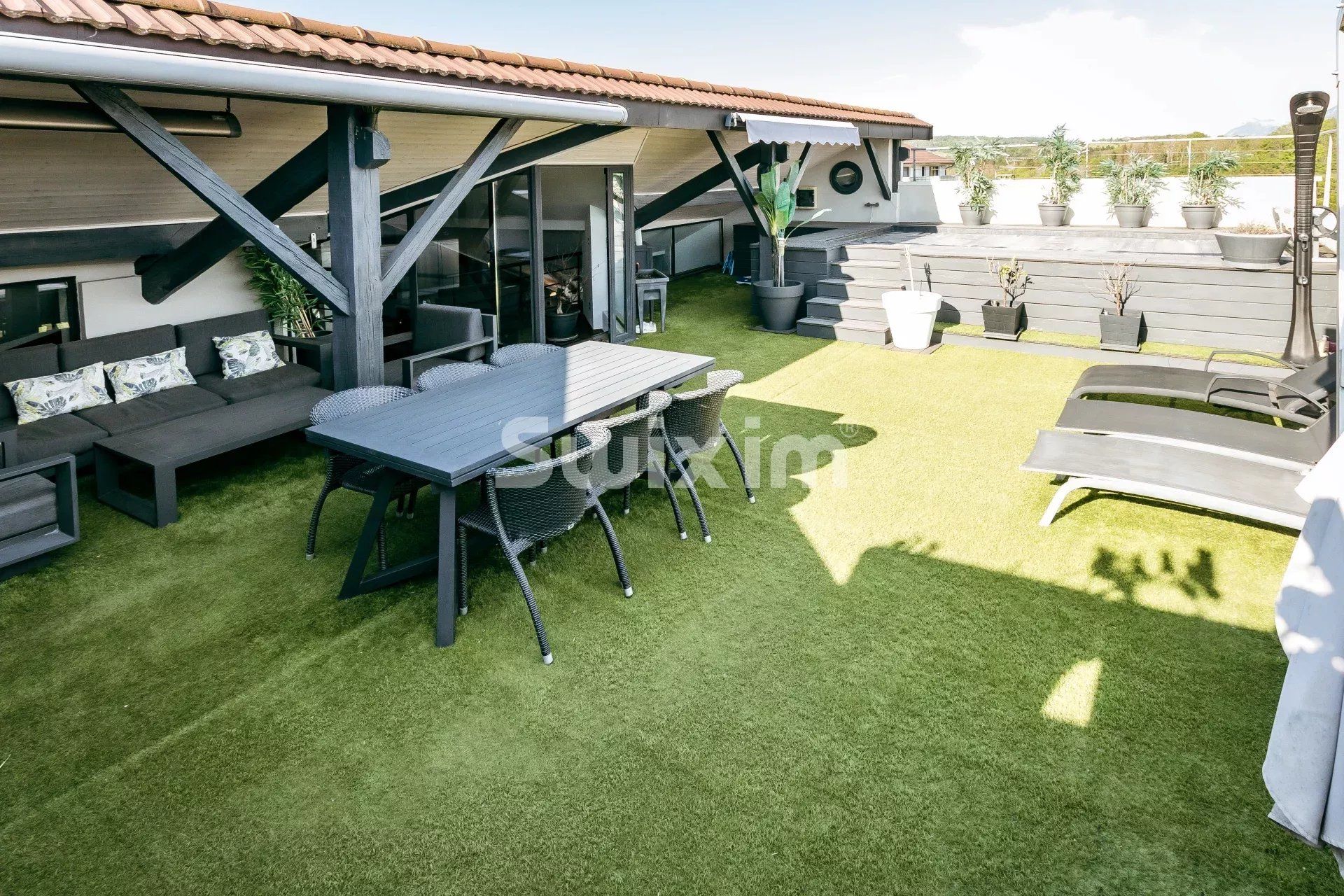 appartamento 6 Camere in vendita su Cruseilles (74350)