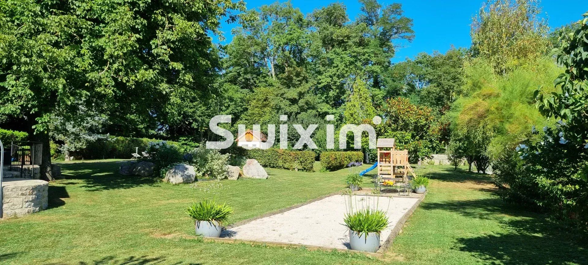 maison 10 Pièces en vente sur Lons-le-Saunier (39000)