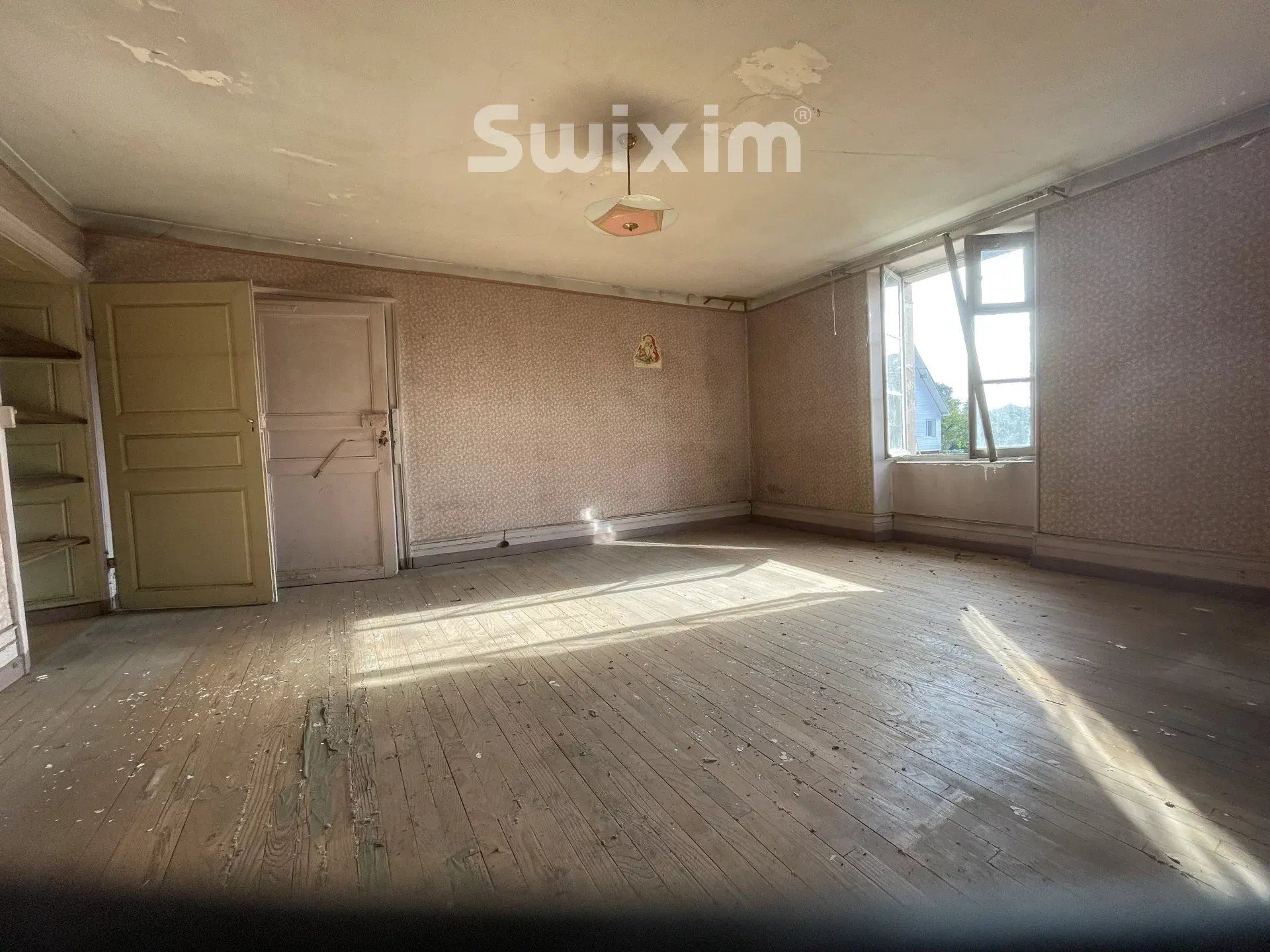 Venda Casa Belfort 6&nbsp;Quartos 140&nbsp;m²