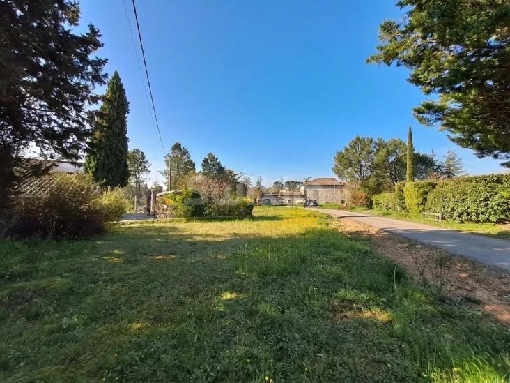 Venda Terreno Lablachère 760&nbsp;m²