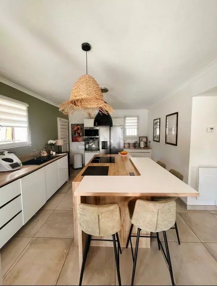 villa 5 Pièces en vente sur Saint-Privat-des-Vieux (30340)