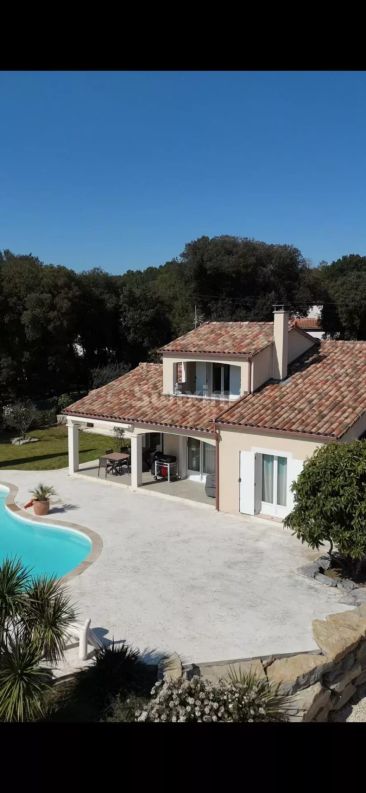 Vente Villa Saint-Privat-des-Vieux 5&nbsp;Pièces 185&nbsp;m²