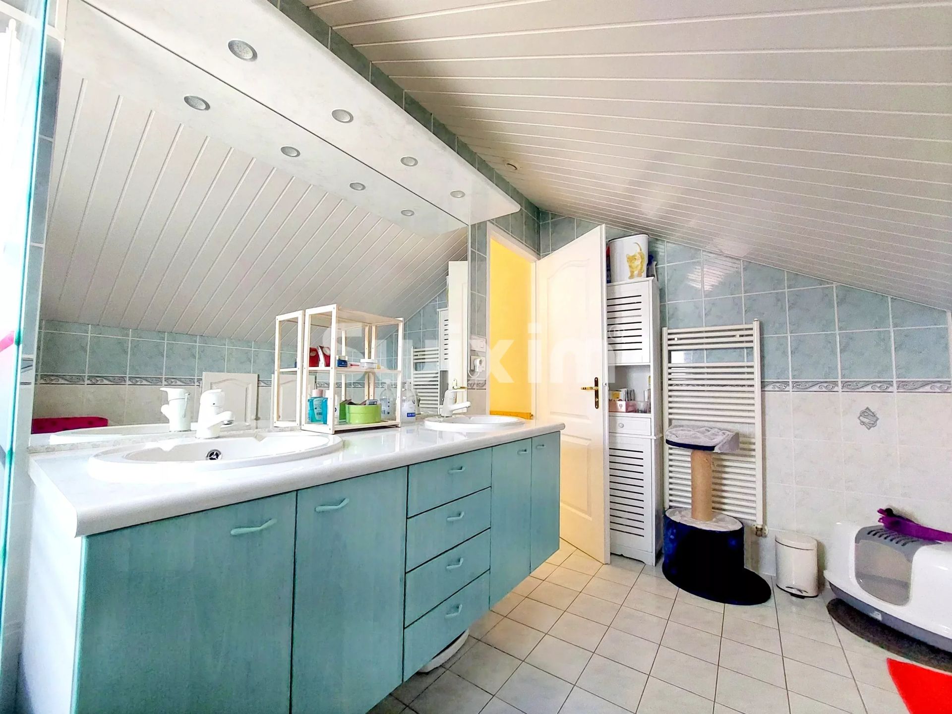 haus 5 Zimmer zum verkauf auf Cessy (01170)