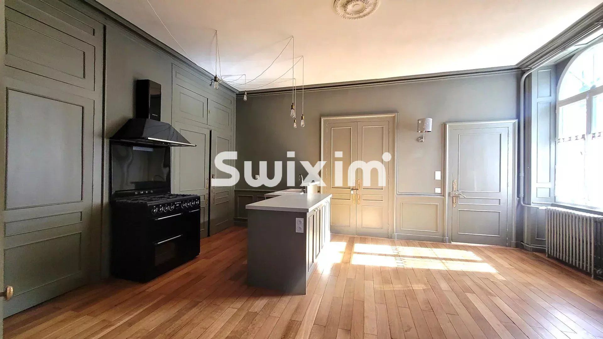 appartement 4 Zimmer zum verkauf auf Lons-le-Saunier (39000)