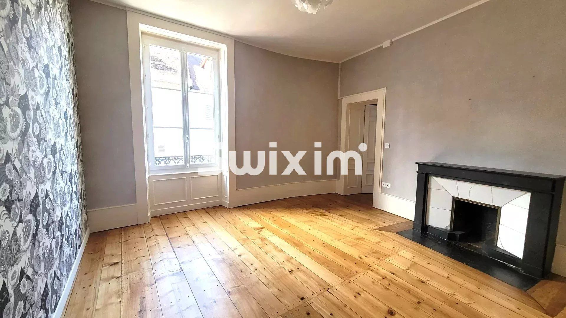 appartement 4 Zimmer zum verkauf auf Lons-le-Saunier (39000)