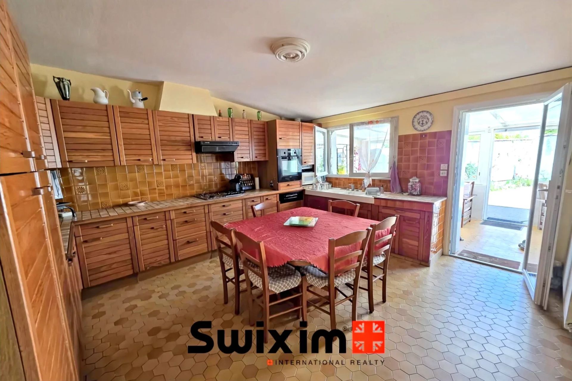 haus 5 Zimmer zum verkauf auf Saint-Seurin-de-Cadourne (33180)