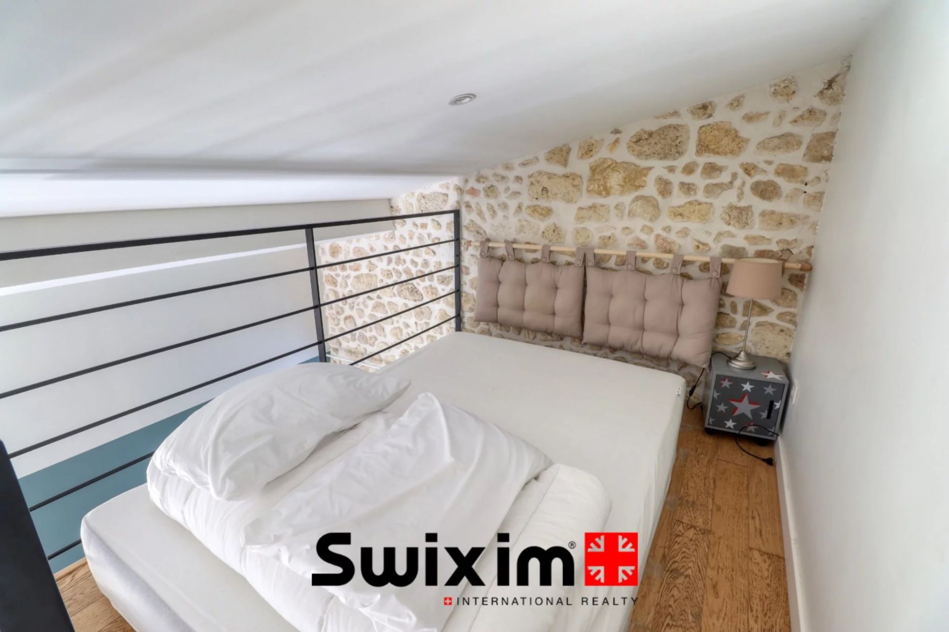 casa 2 Quartos para aluguer sobre Saint-Germain-d'Esteuil (33340)