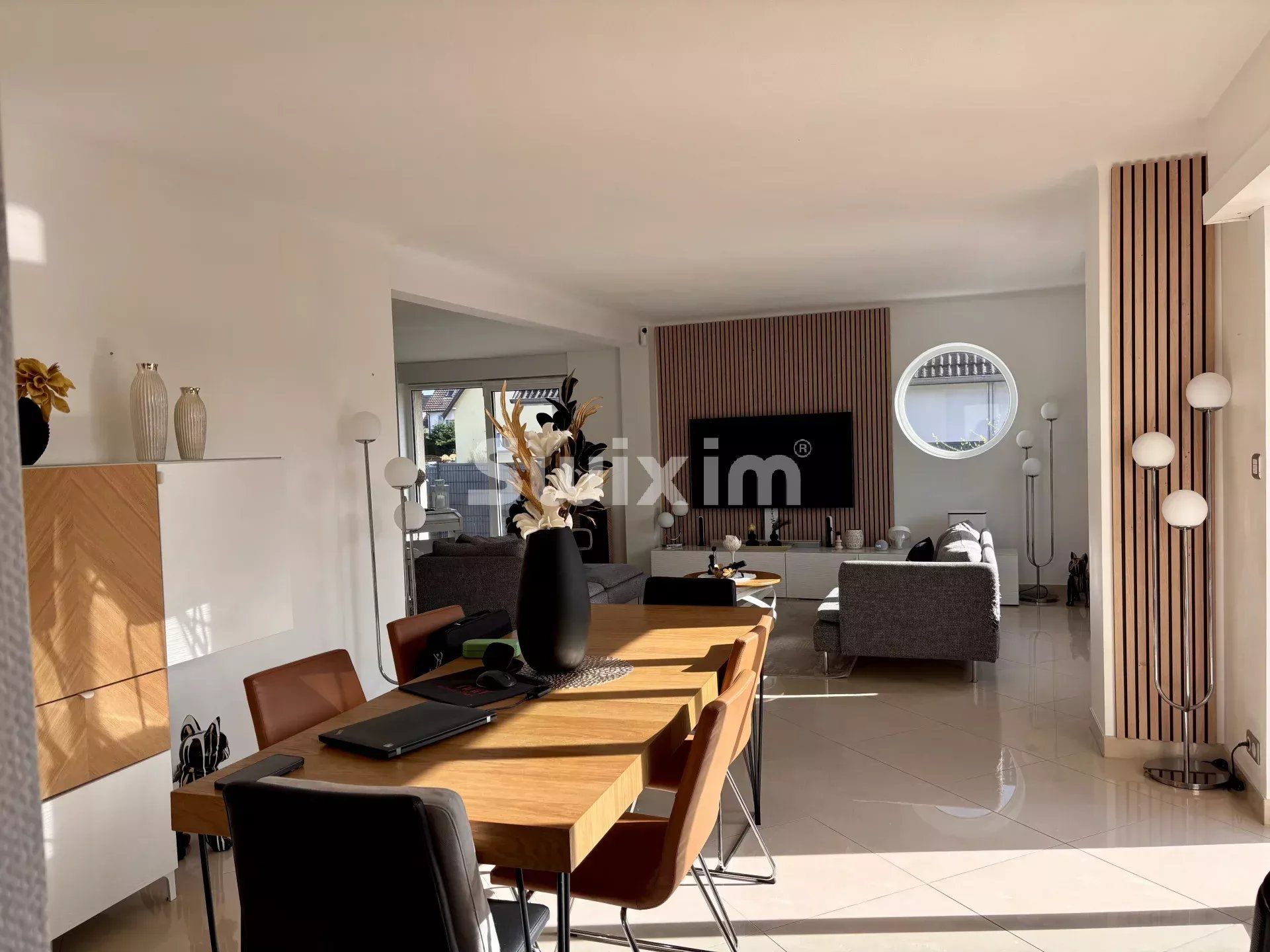 house 6 Rooms for sale on Cernay (68700)